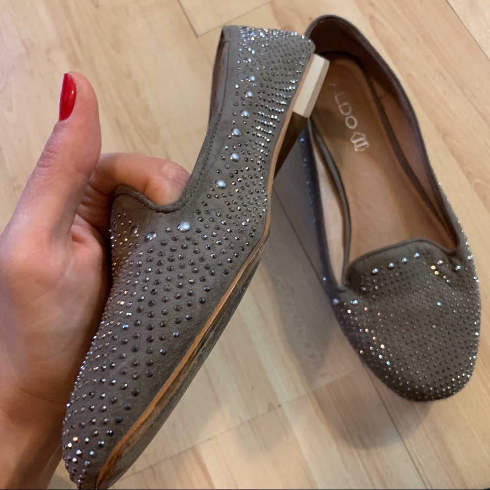 Aldo studded tan flats size 10